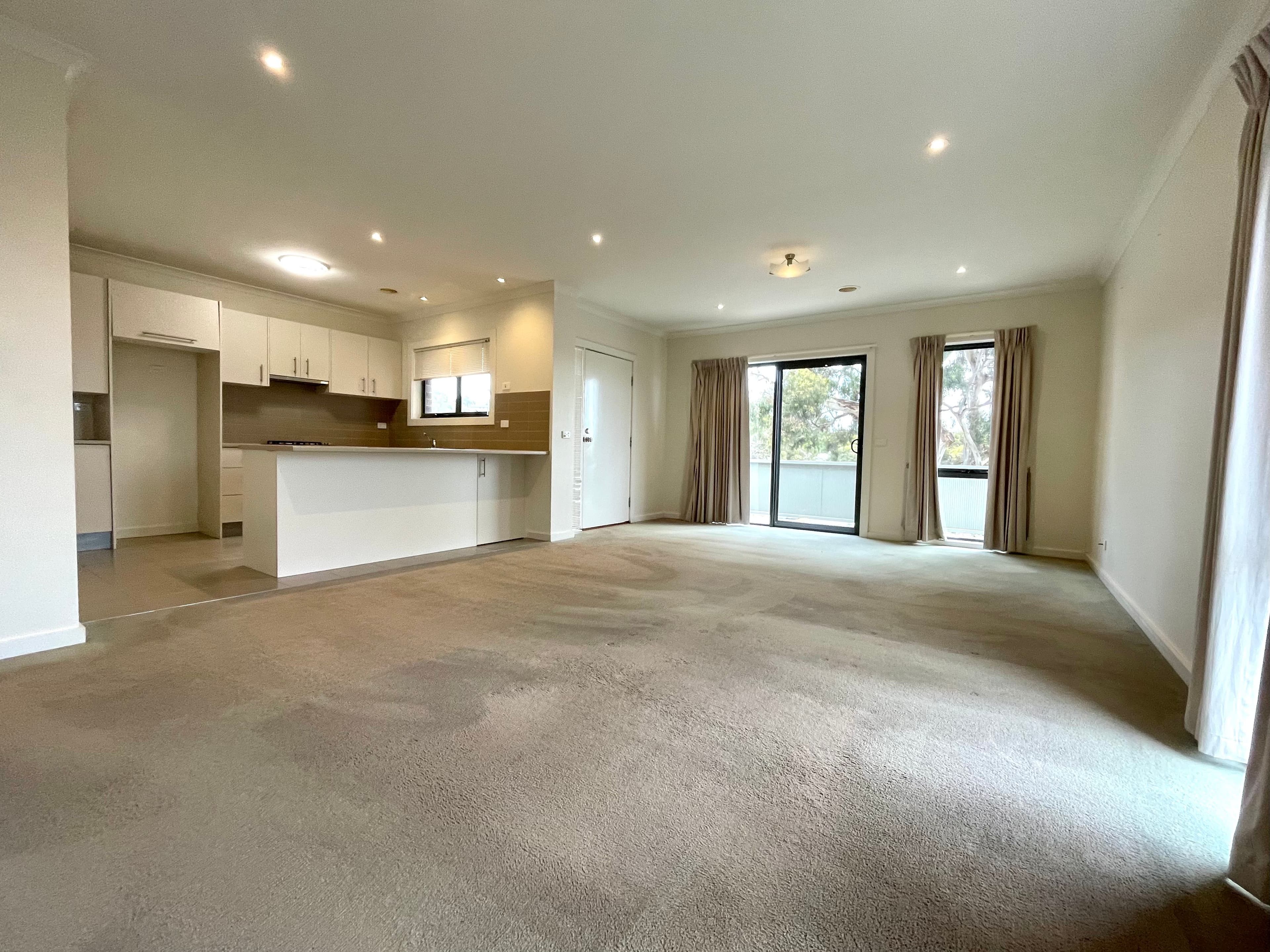 9 Wallaby Walk, Sunbury VIC 3429, Sunbury - Thumbnail 2