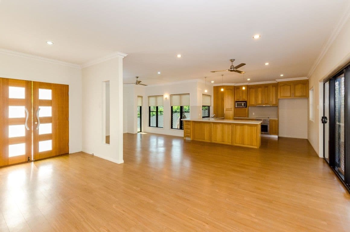 9 Eastwood Street, West Gladstone QLD 4680, West Gladstone - Thumbnail 2