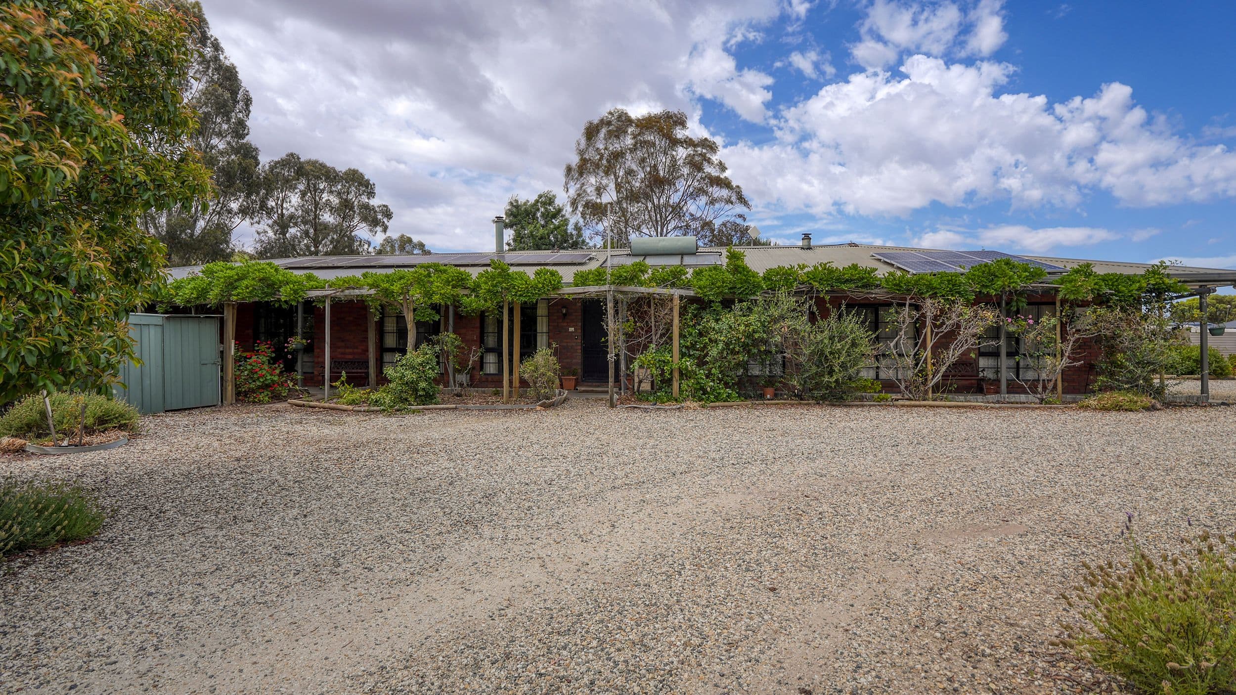 11 Racecourse Road, Nagambie VIC 3608, Nagambie - Thumbnail 2