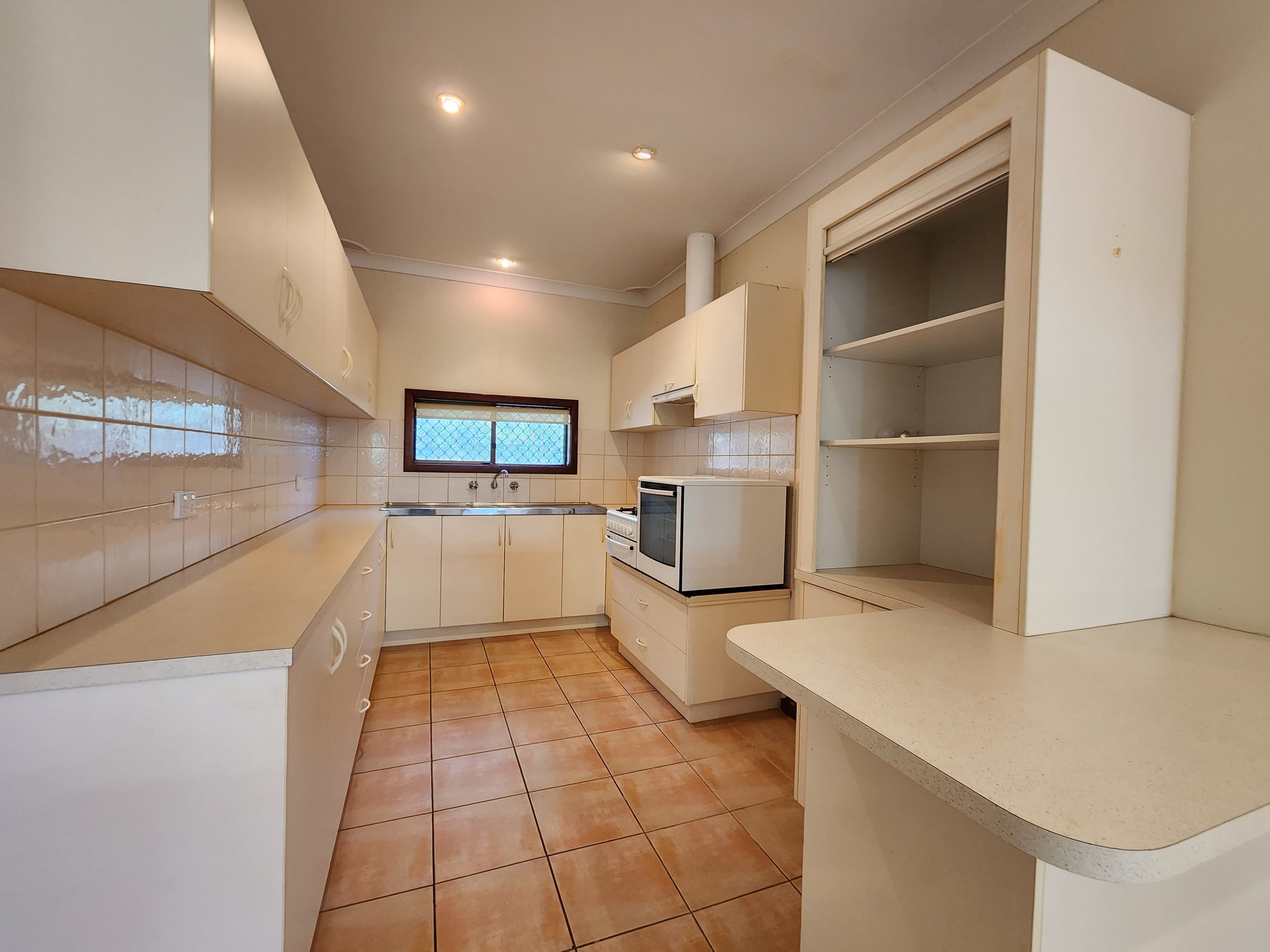 9 Tuckey Court, Carnarvon WA 6701, Carnarvon - Thumbnail 4