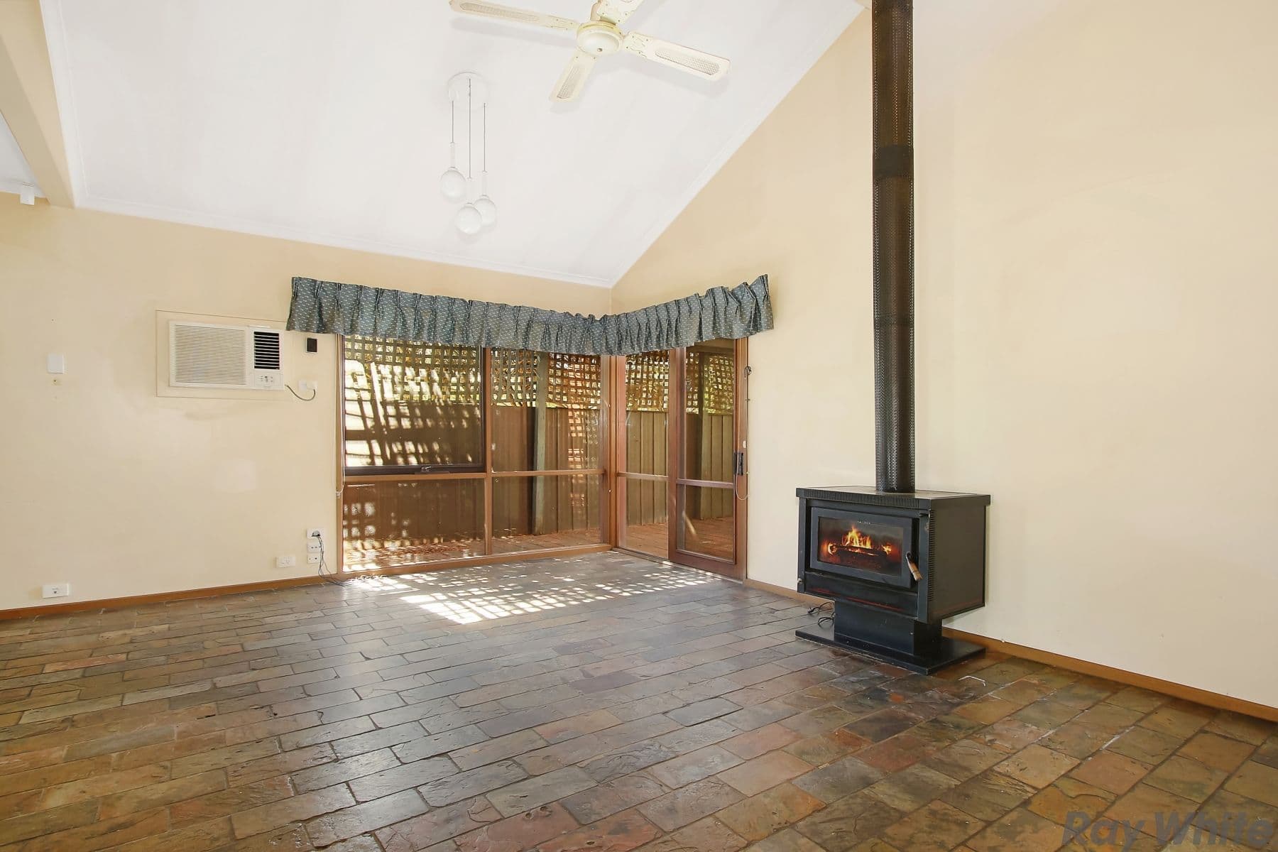 2 Correa Close, Benalla VIC 3672, Benalla - Thumbnail 5
