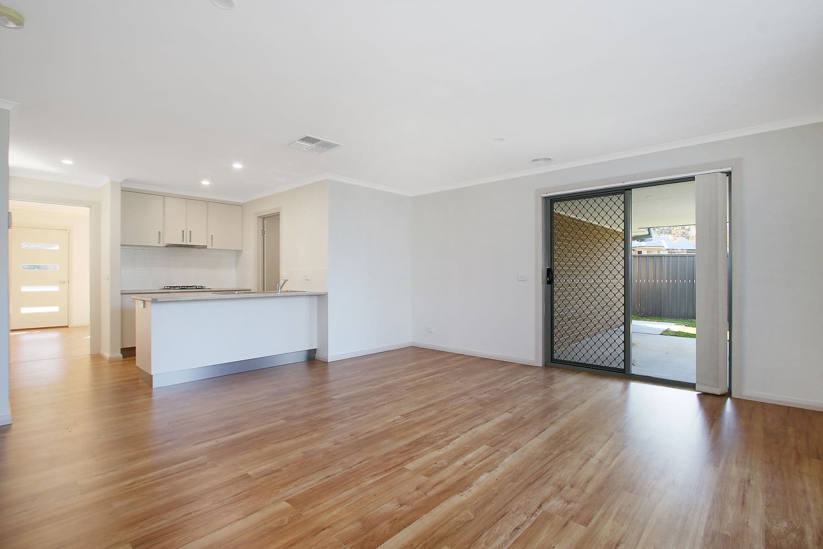 8 Weissel Court, Thurgoona NSW 2640, Thurgoona - Thumbnail 3