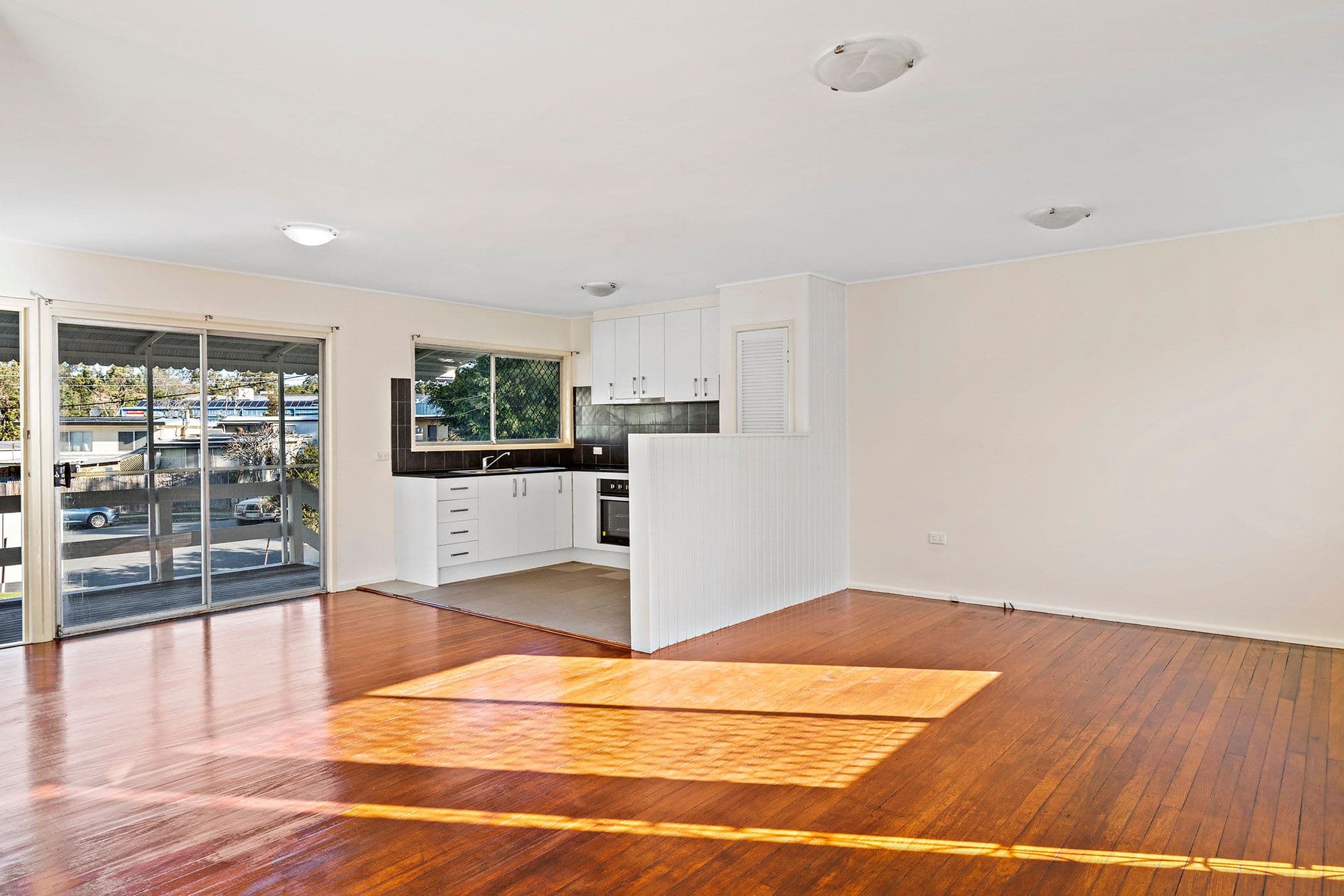 11 Astro Court, Slacks Creek QLD 4127, Slacks Creek - Thumbnail 2