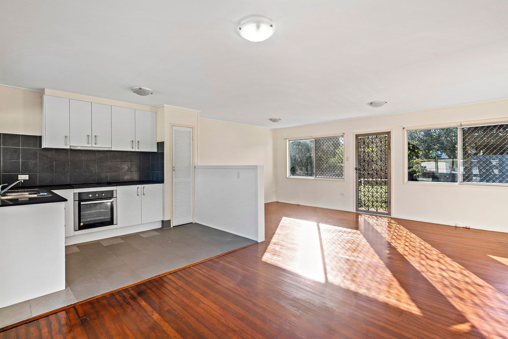 11 Astro Court, Slacks Creek QLD 4127, Slacks Creek - Thumbnail 4