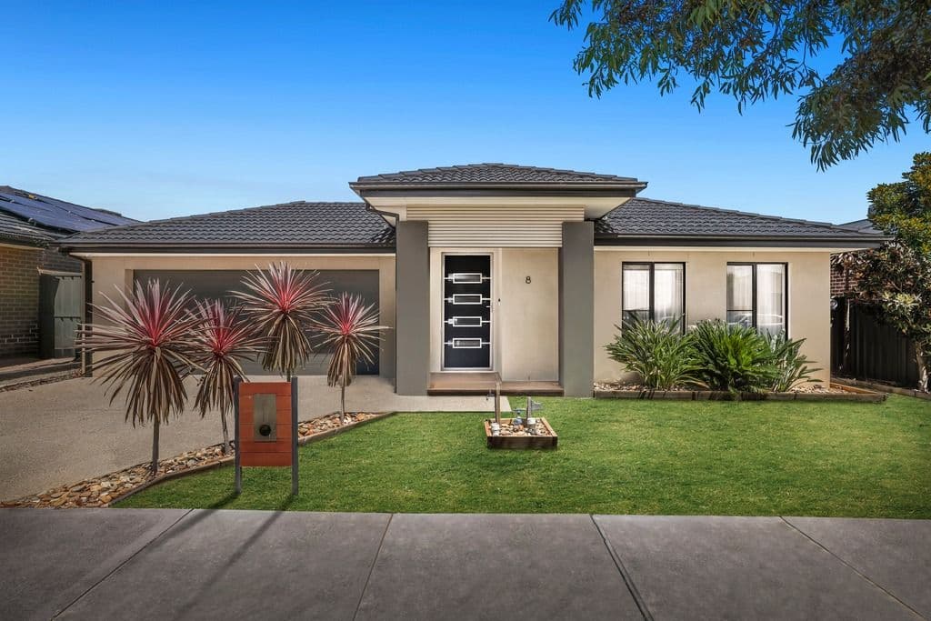 8 Augusta Way, Strathtulloh VIC 3338, Strathtulloh - Image 1
