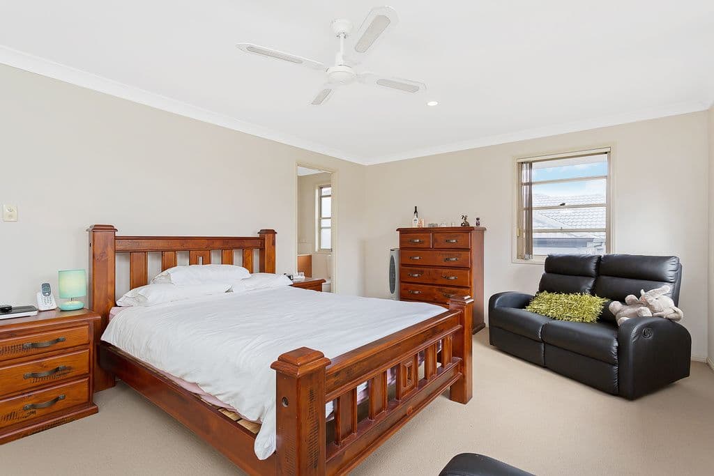 3 Winton Terrace, Varsity Lakes QLD 4227, Varsity Lakes - Thumbnail 2