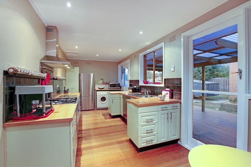 48 Noorong Avenue, BUNDOORA VIC 3083, Bundoora - Thumbnail 5