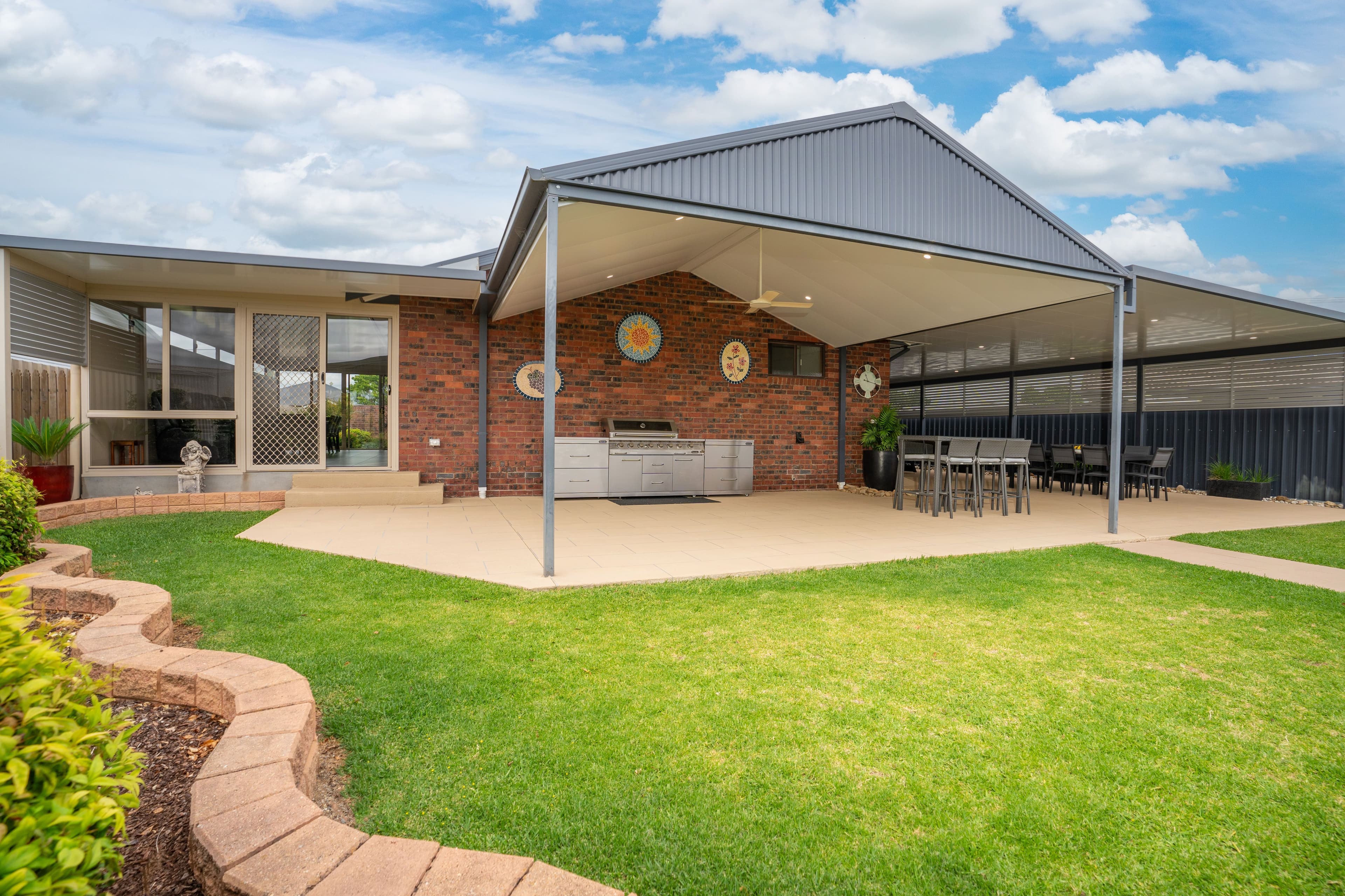 12 Townview Avenue, Walla Walla NSW 2659, Walla Walla - Thumbnail 2