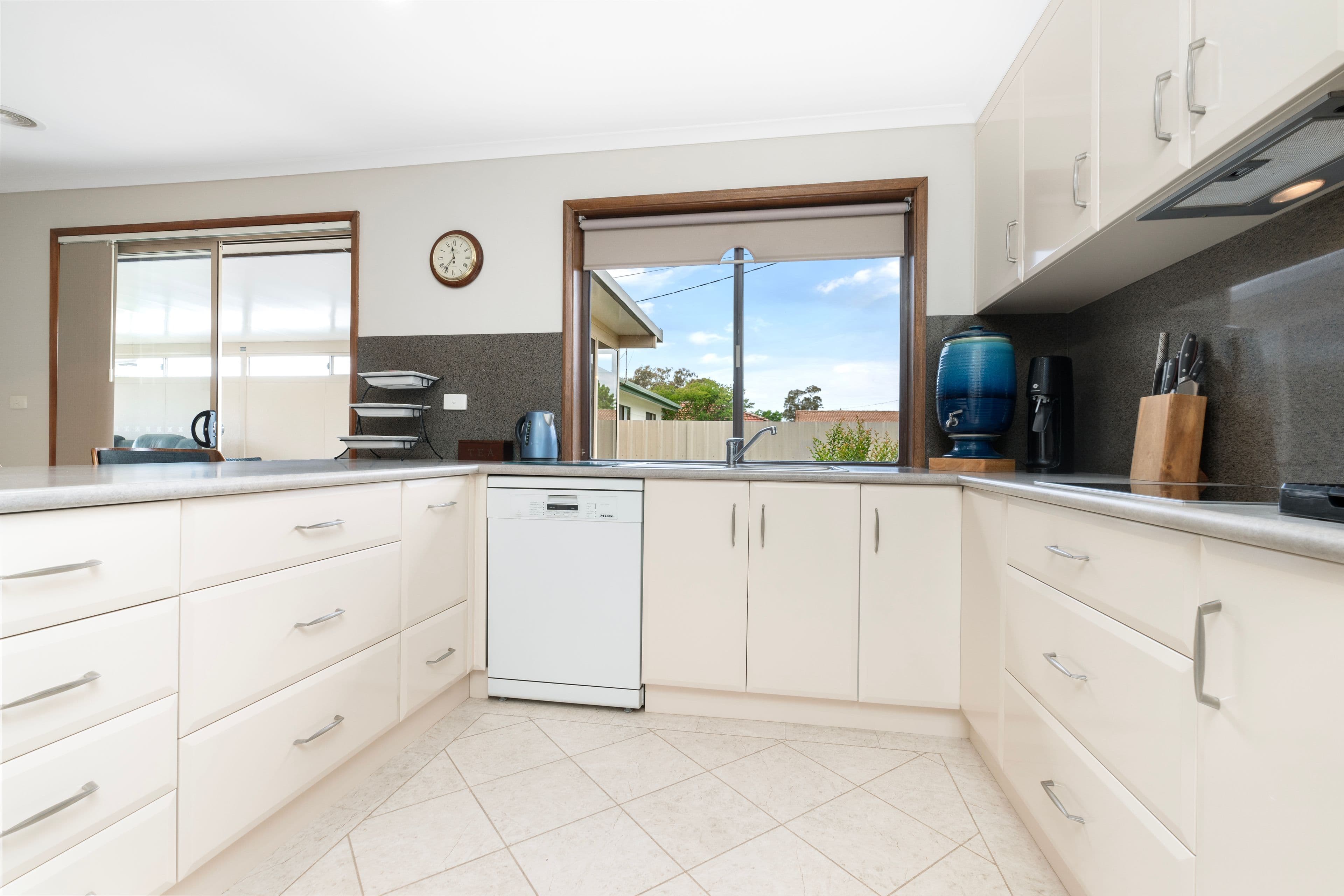 12 Townview Avenue, Walla Walla NSW 2659, Walla Walla - Thumbnail 5