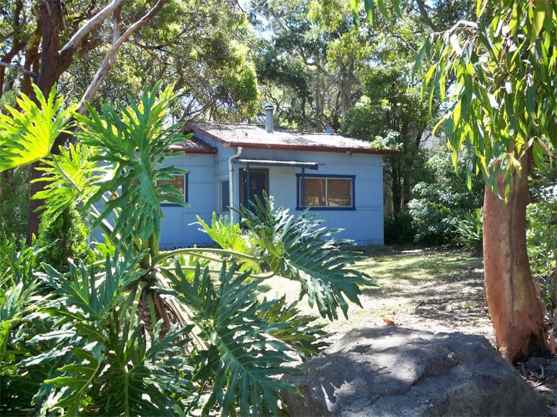 10 Hats Street, Killcare Heights - Image 1
