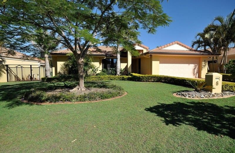 6 Shoreham Chase, ARUNDEL QLD 4214, Arundel - Image 1