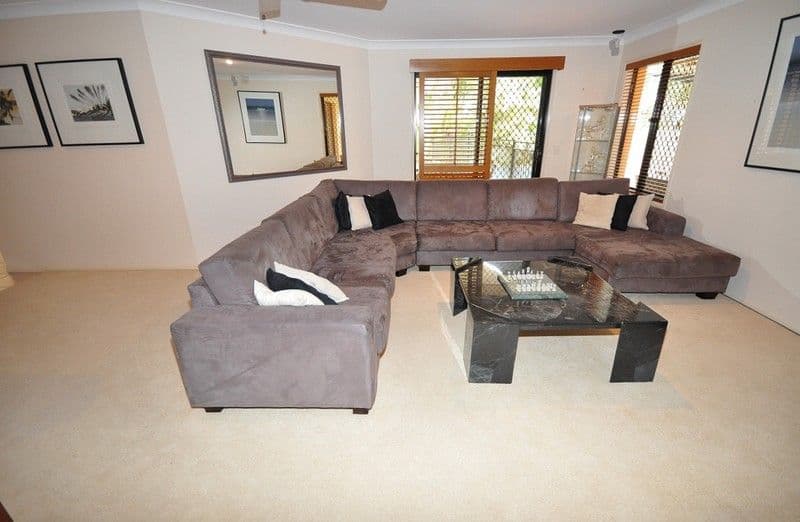 6 Shoreham Chase, ARUNDEL QLD 4214, Arundel - Thumbnail 4