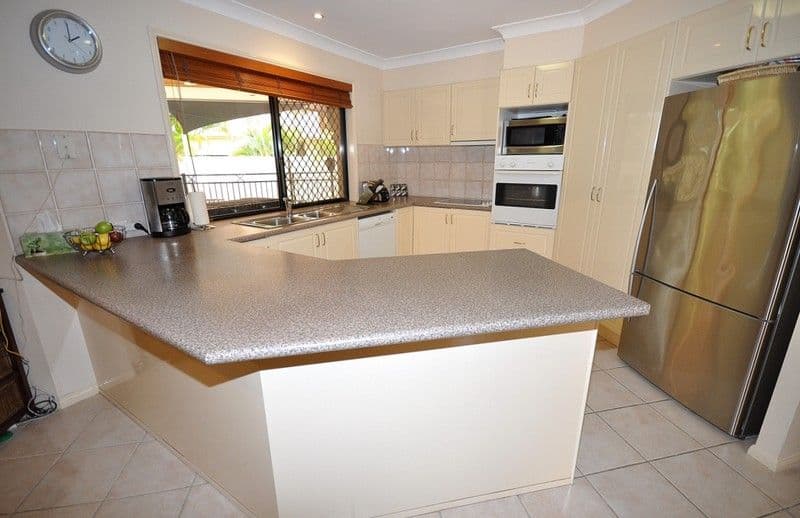 6 Shoreham Chase, ARUNDEL QLD 4214, Arundel - Thumbnail 6