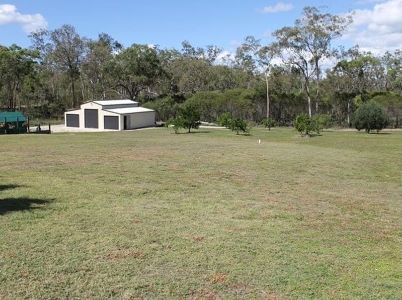 18 Yacht Road, Tannum Sands QLD 4680, Tannum Sands - Thumbnail 4