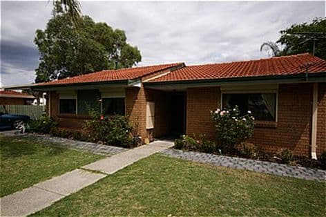 16  Grimrey Road, LOCKRIDGE WA 6054, Lockridge - Thumbnail 3