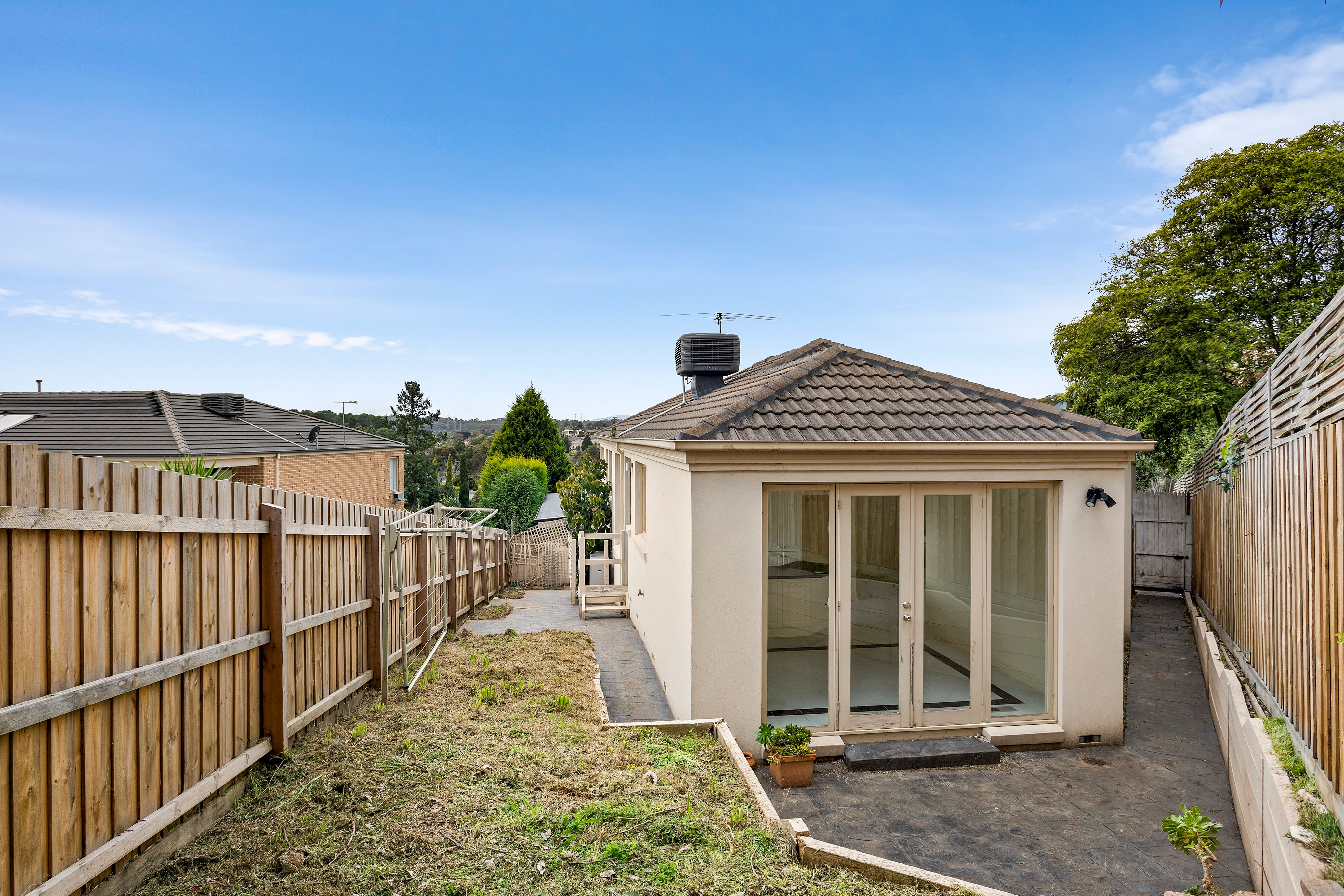 5 Corona Court, Doncaster East VIC 3109, Doncaster East - Thumbnail 4