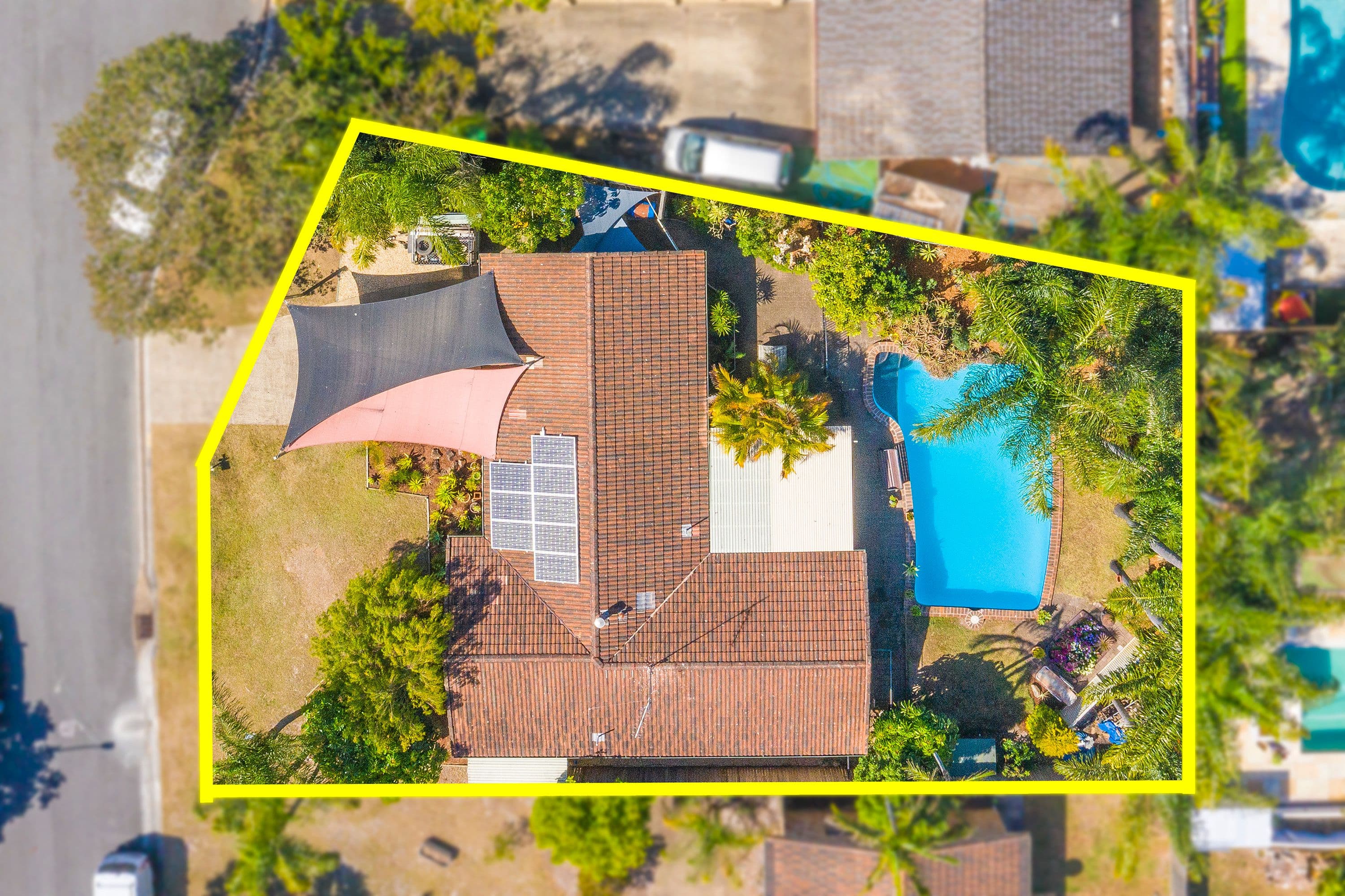 9 Sequana Avenue, Mermaid Waters QLD 4218, Mermaid Waters - Thumbnail 6