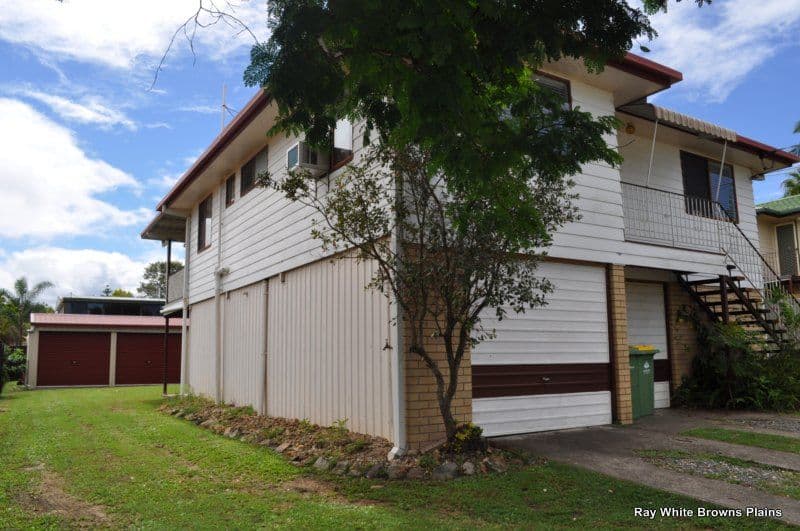 4 Pinewood Street, CRESTMEAD QLD 4132, Crestmead - Image 1