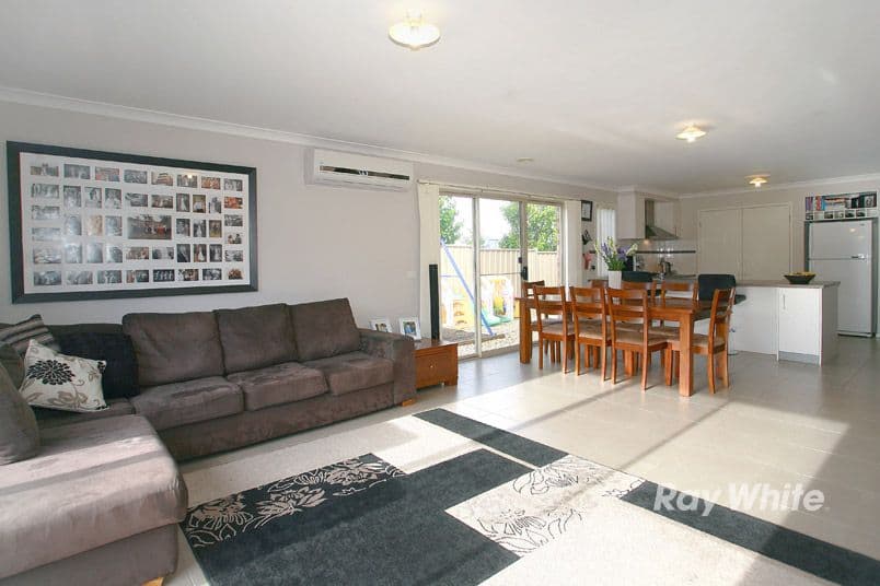 59 Broad Oak Drive, CRANBOURNE VIC 3977, Cranbourne East - Thumbnail 5