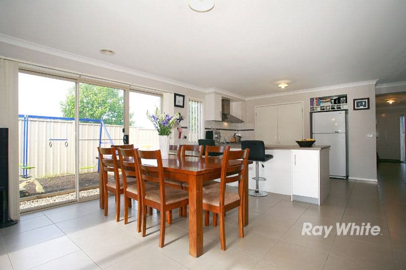 59 Broad Oak Drive, CRANBOURNE VIC 3977, Cranbourne East - Thumbnail 7