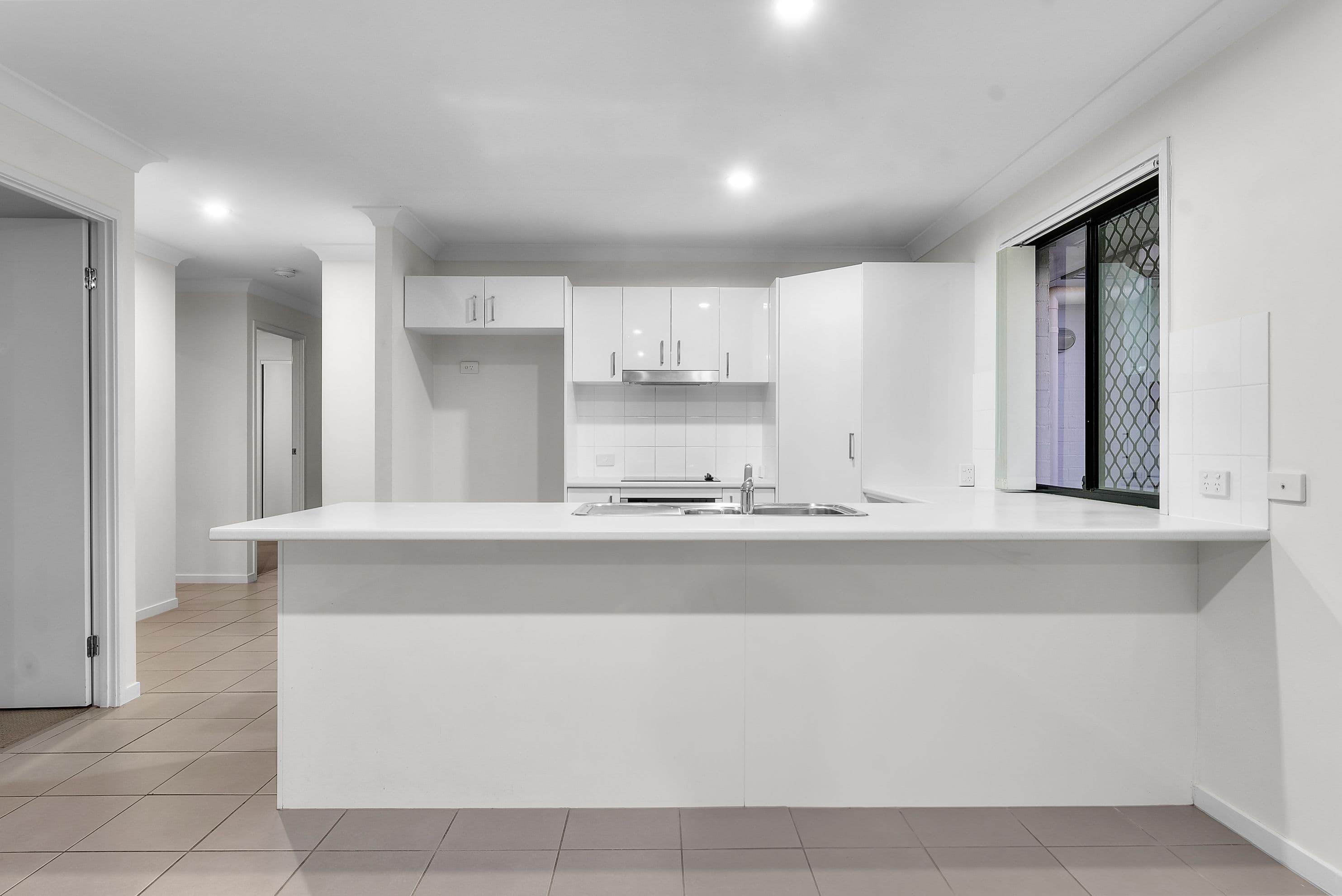 9 Sorrento Street, North Lakes QLD 4509, North Lakes - Thumbnail 2