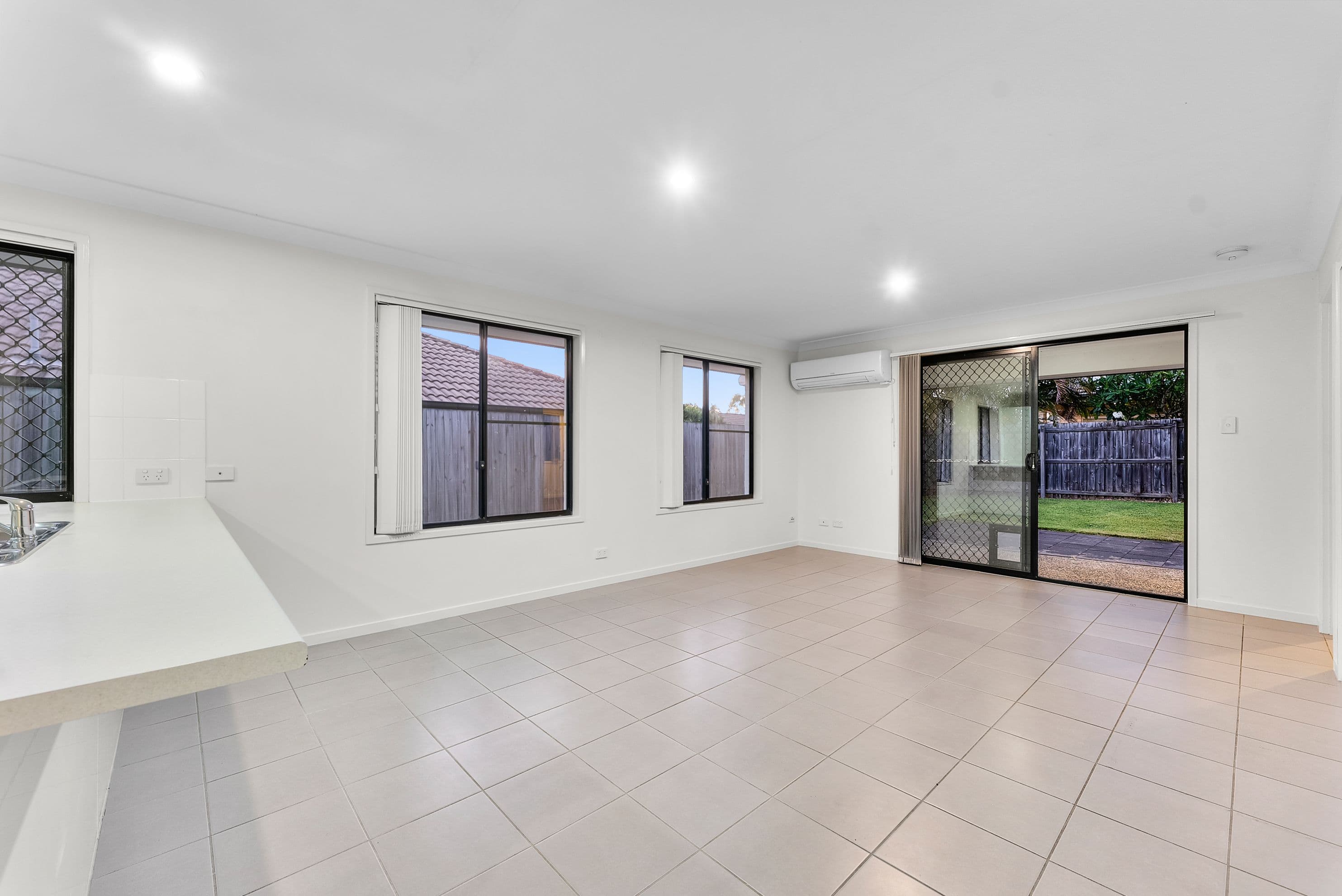 9 Sorrento Street, North Lakes QLD 4509, North Lakes - Thumbnail 5