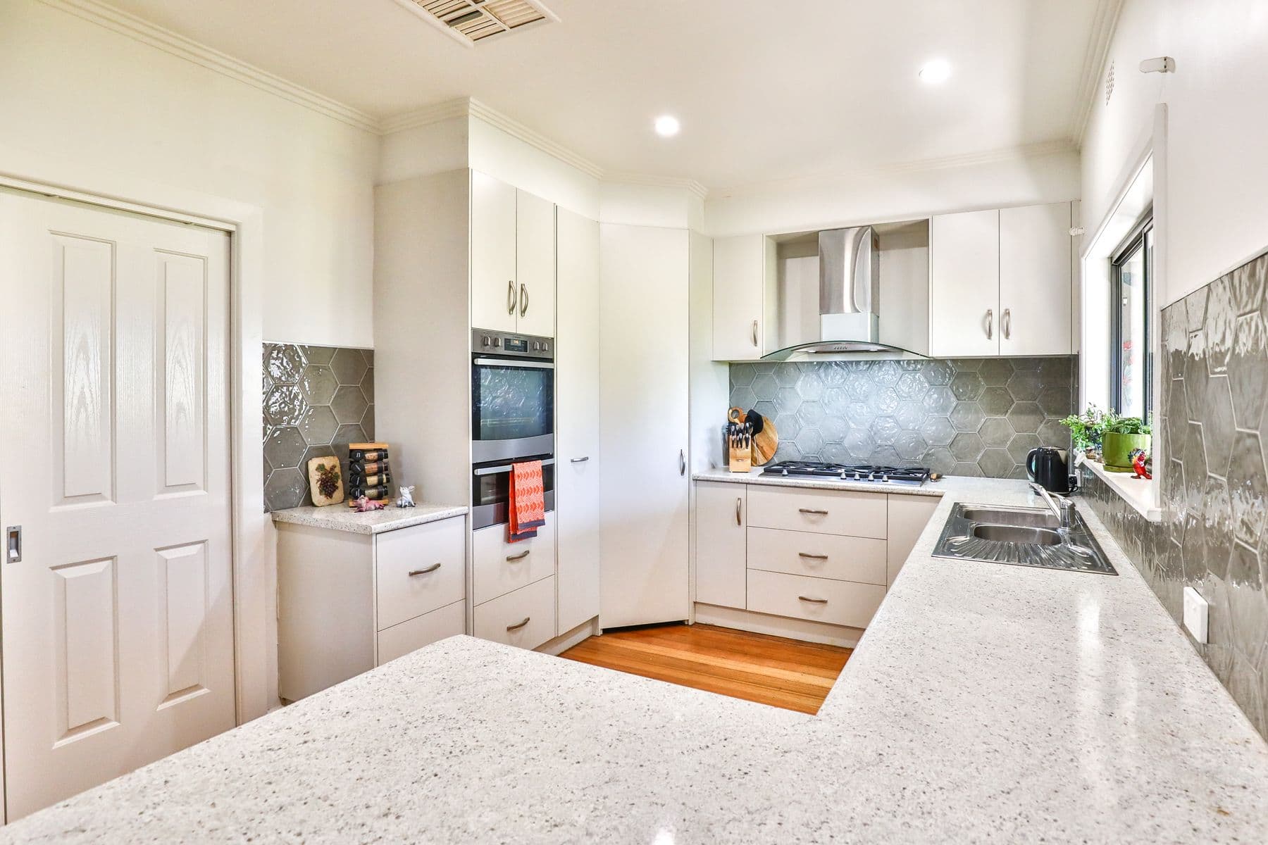 51 Charles Road, Birdwoodton - Thumbnail 7
