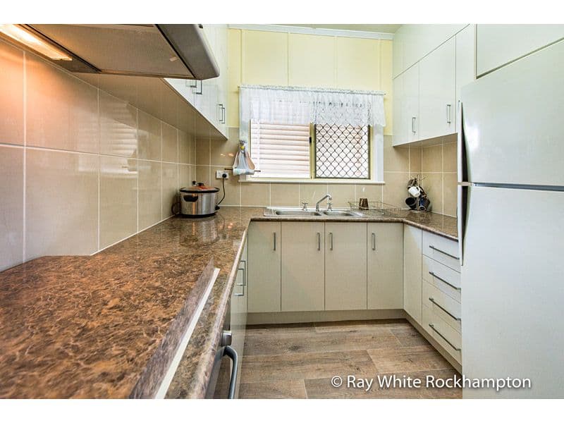 29 Thomasson Street, Park Avenue QLD 4701, Park Avenue - Thumbnail 3