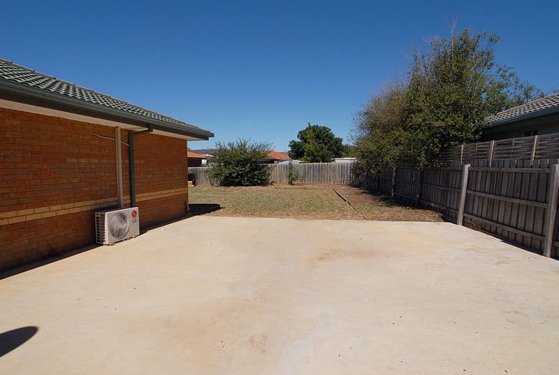 5 Quarrion Court, HOPPERS CROSSING VIC 3029, Hoppers Crossing - Thumbnail 2