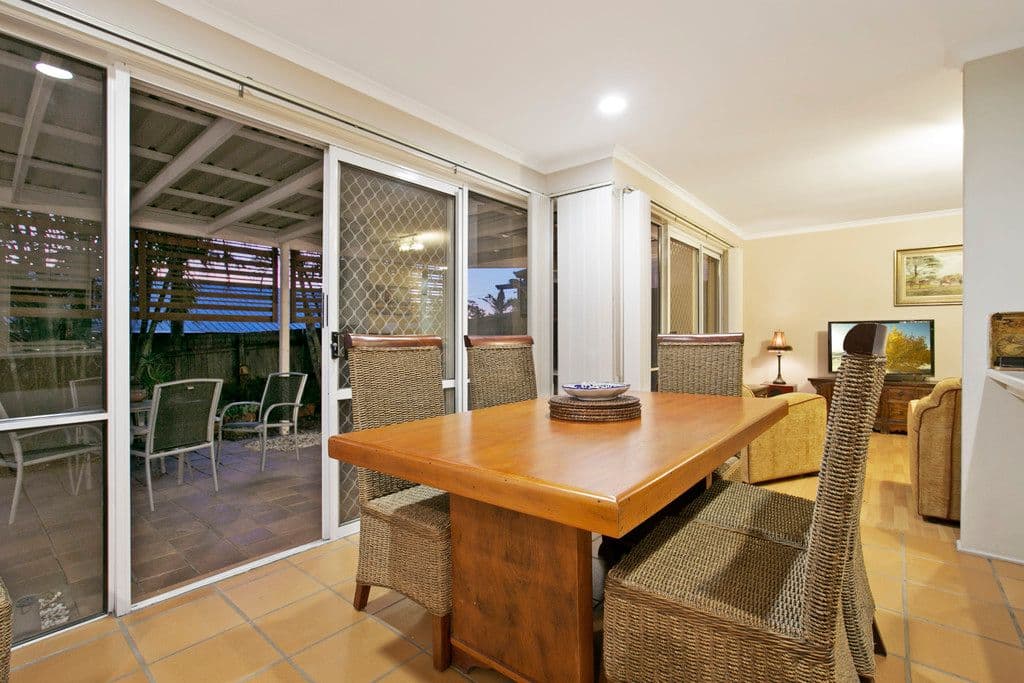 32 Lorrikeet Street, Bundamba QLD 4304, Bundamba - Thumbnail 3