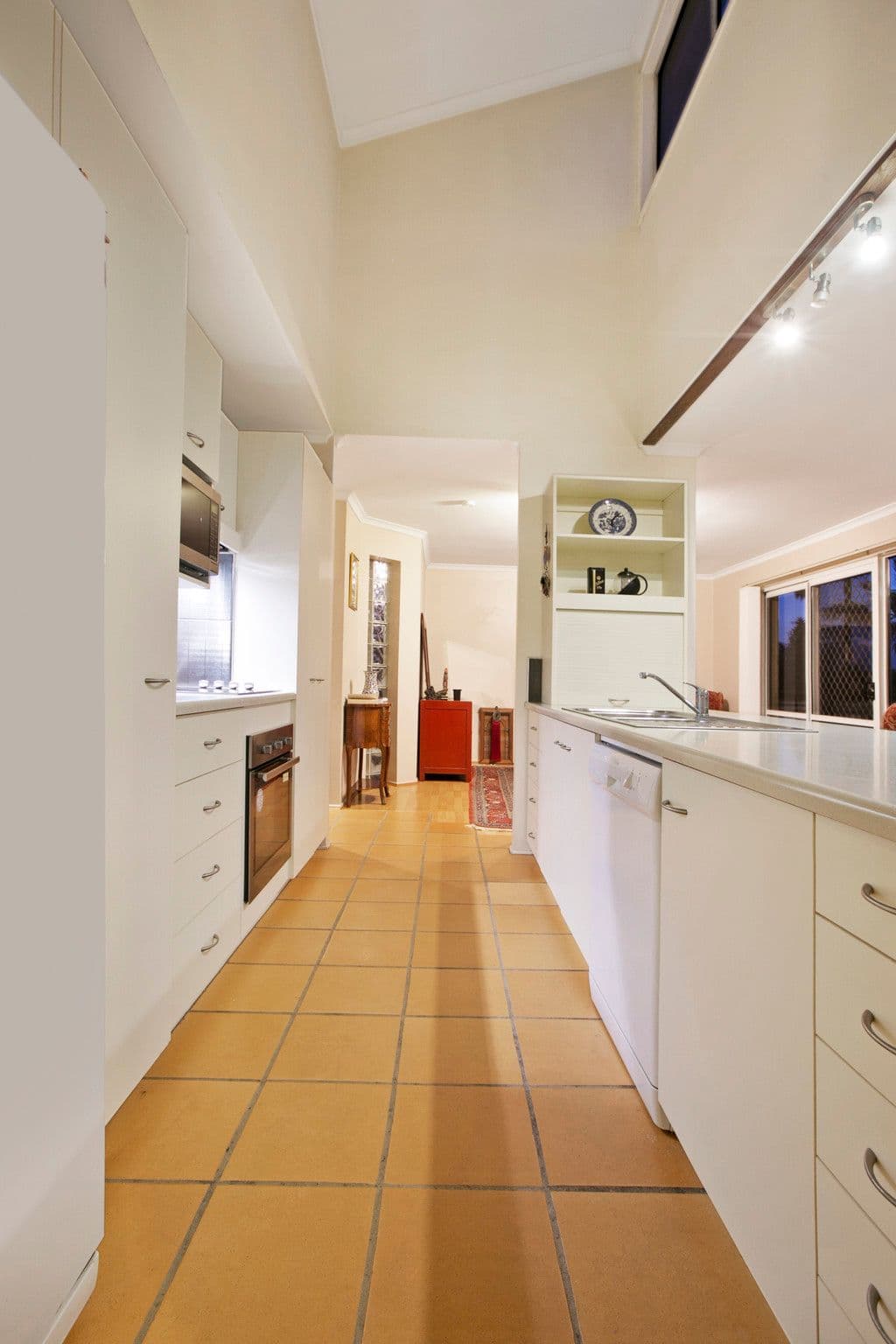 32 Lorrikeet Street, Bundamba QLD 4304, Bundamba - Thumbnail 4