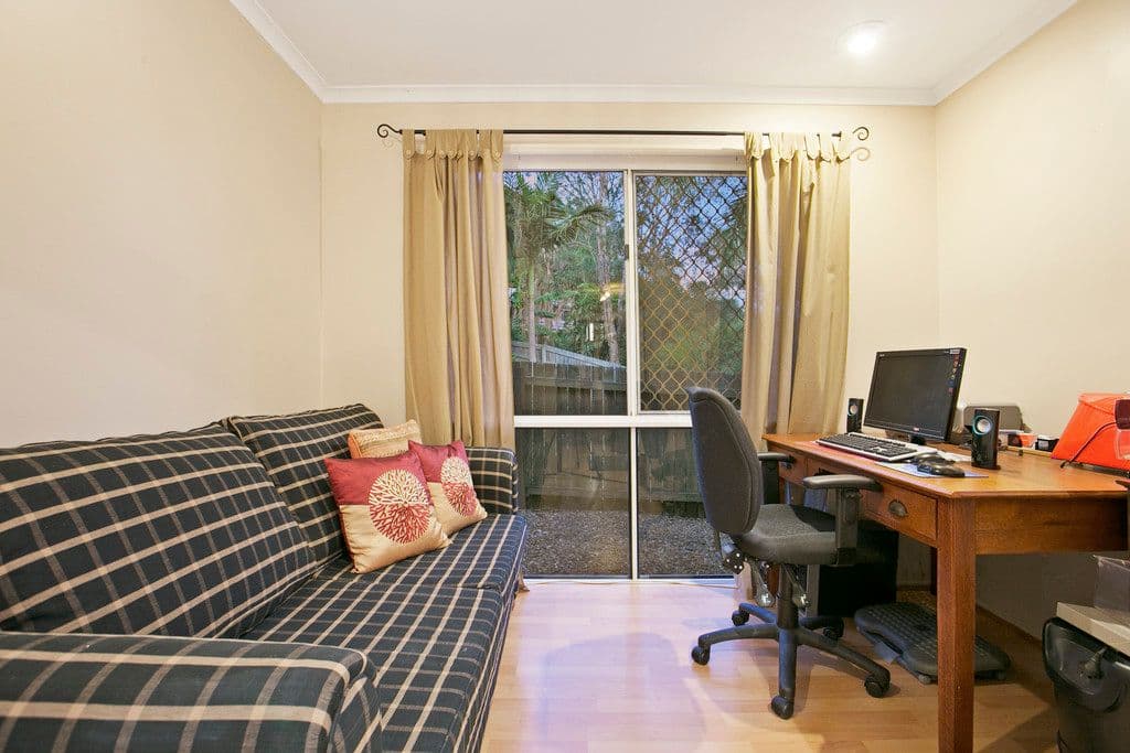 32 Lorrikeet Street, Bundamba QLD 4304, Bundamba - Thumbnail 5