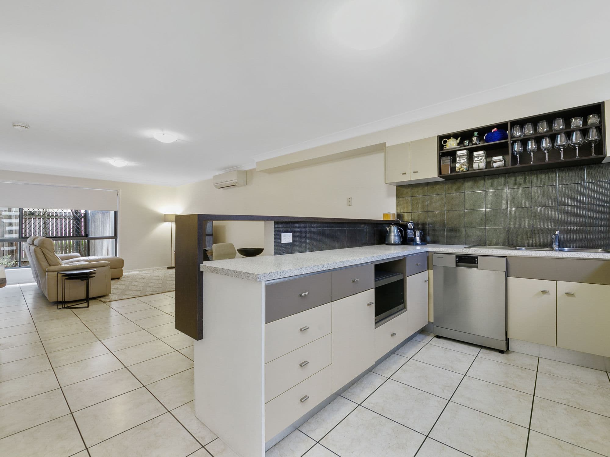 21 Cunard Street, Holland Park QLD 4121, Holland Park - Thumbnail 7