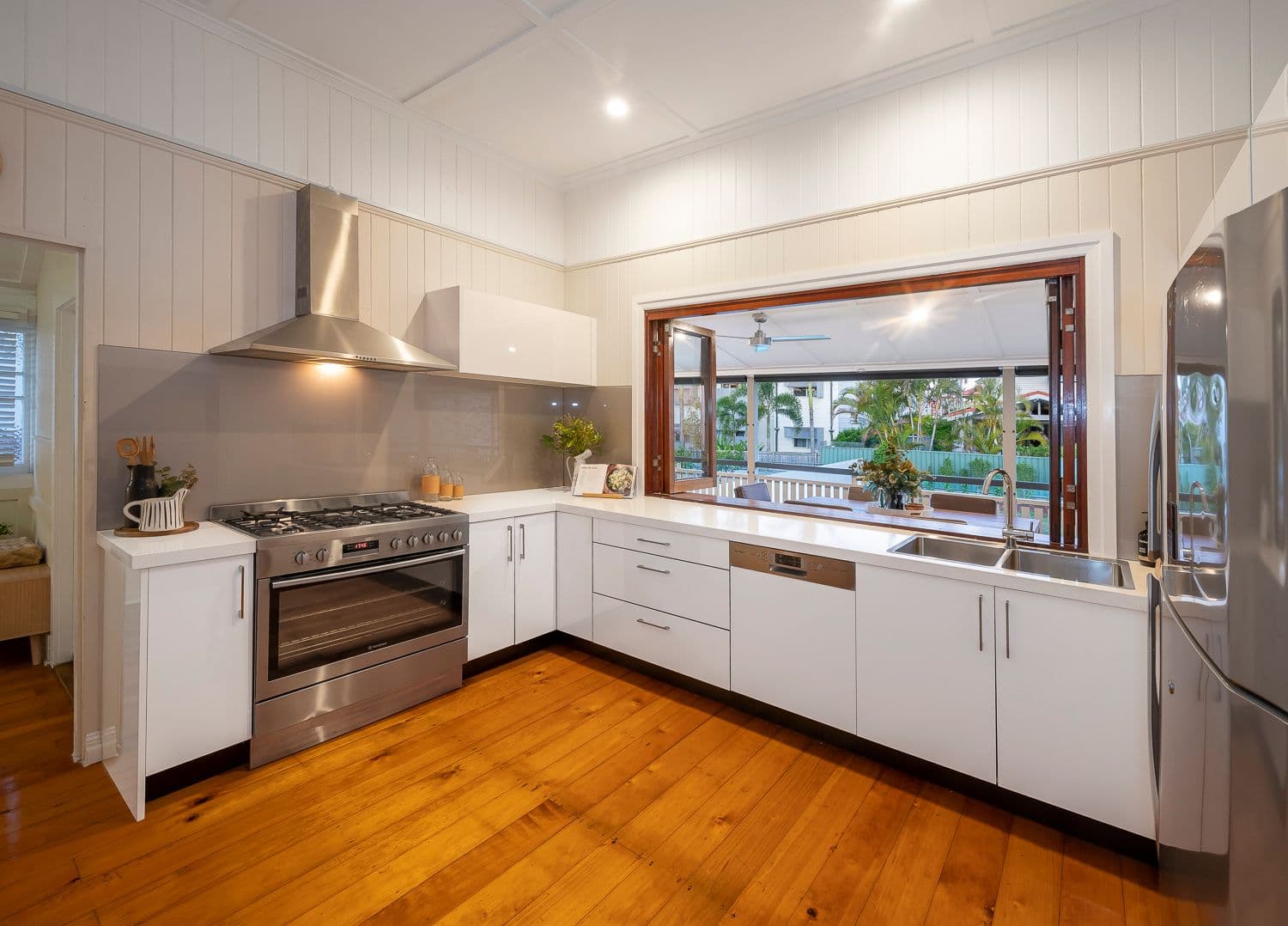 22 Willmington Street, Wooloowin QLD 4030, Wooloowin - Thumbnail 5