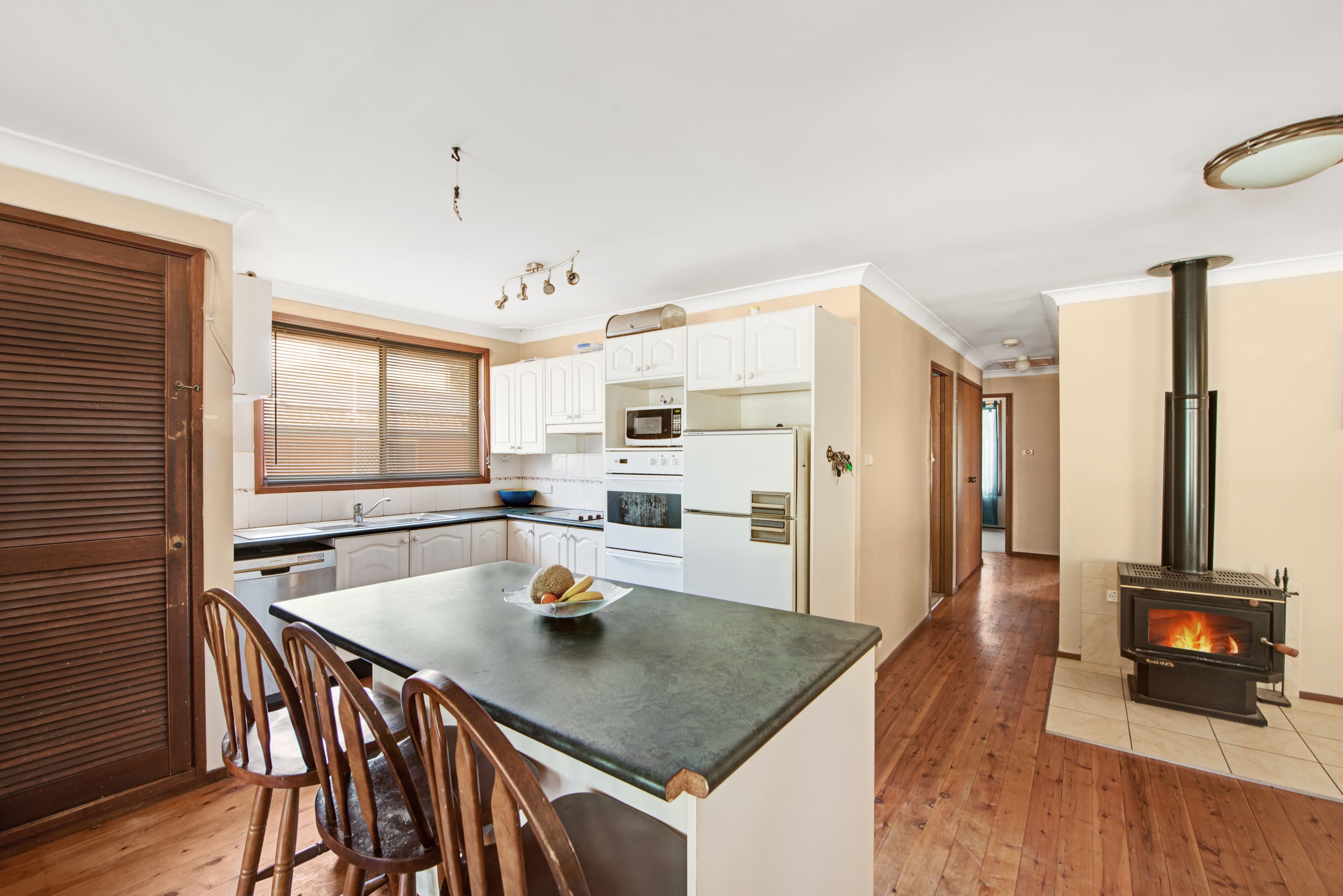 61 Swan Street, Kanwal - Thumbnail 2
