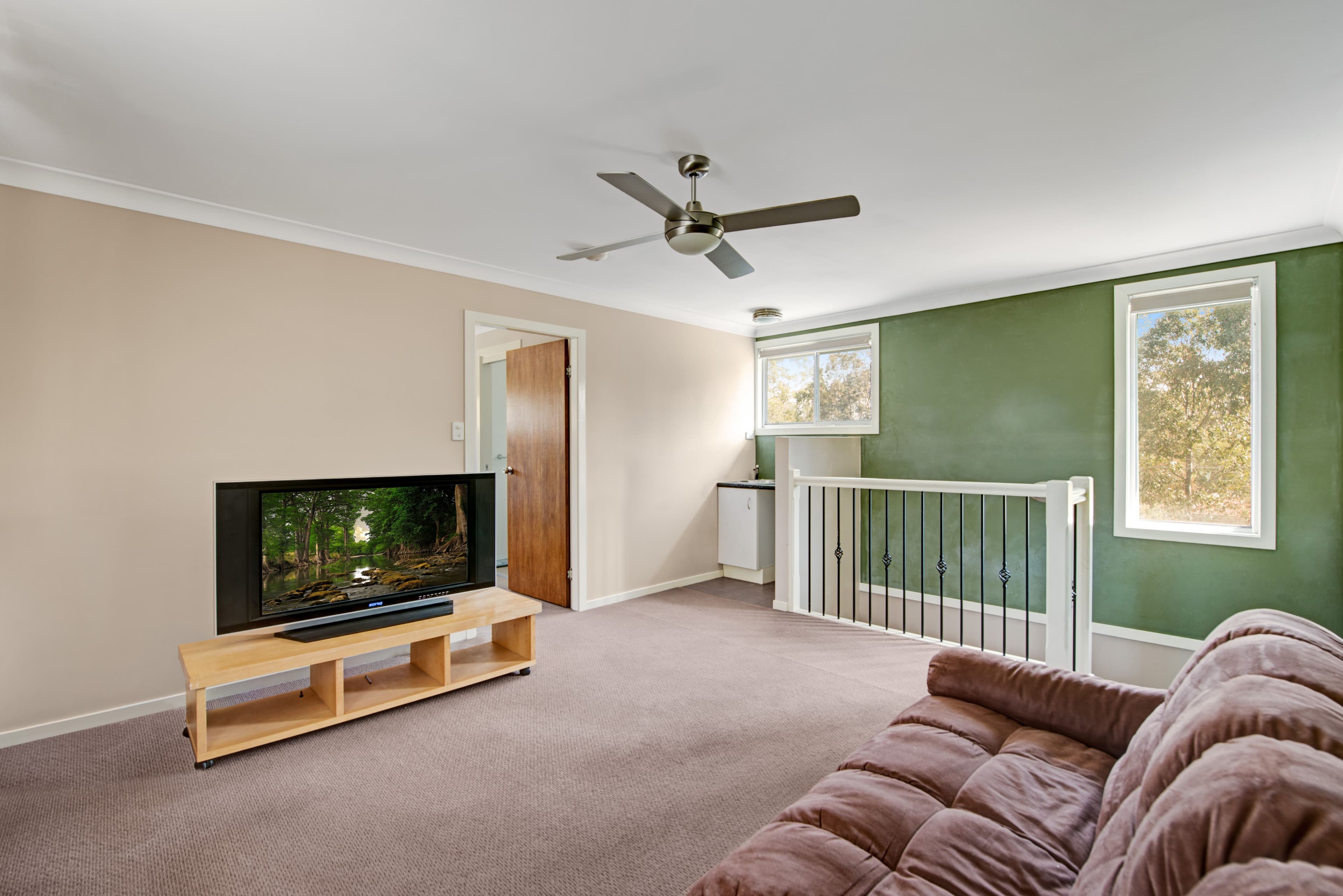 61 Swan Street, Kanwal - Thumbnail 6