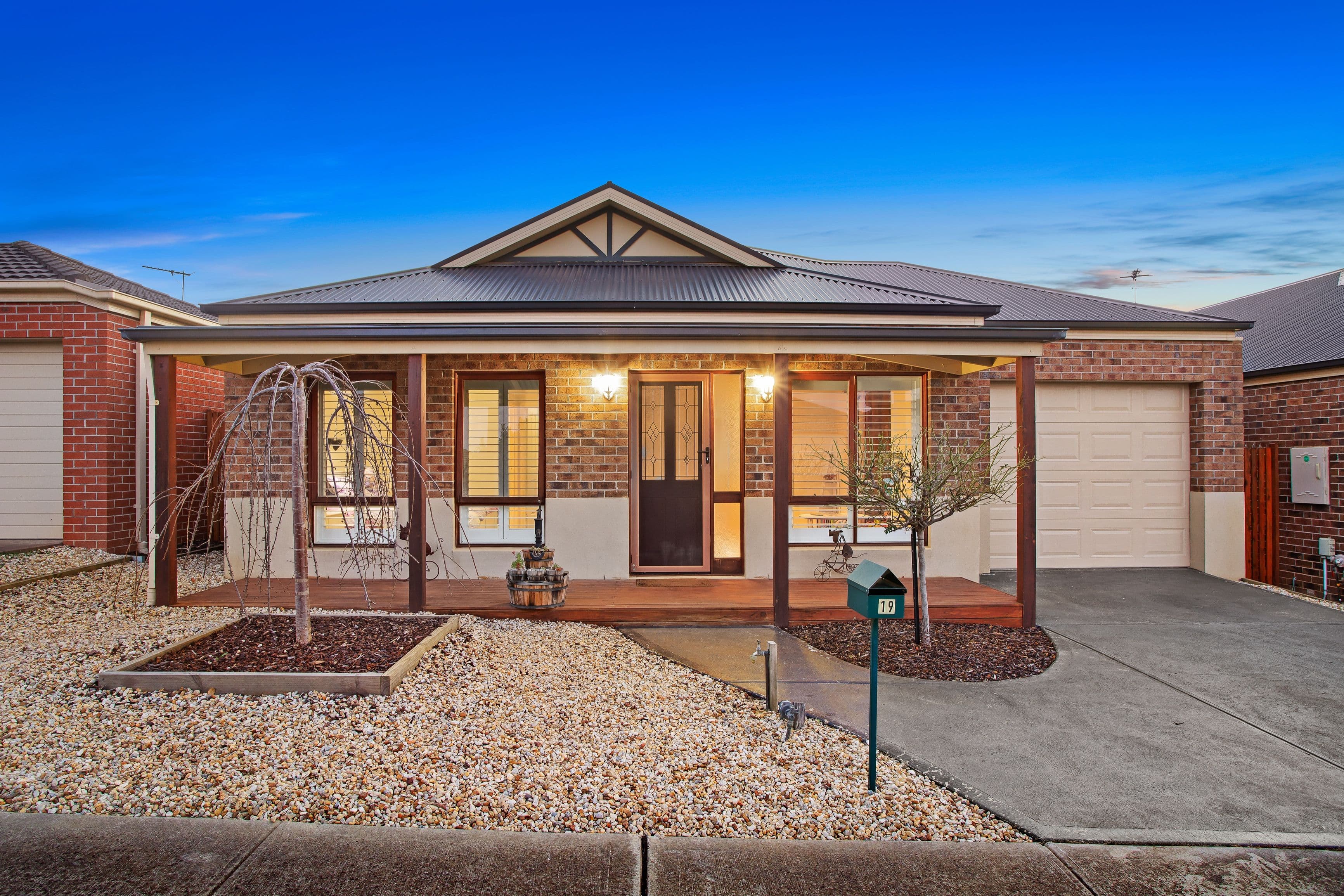 19 Sunridge Drive, Mernda VIC 3754, Mernda - Image 1