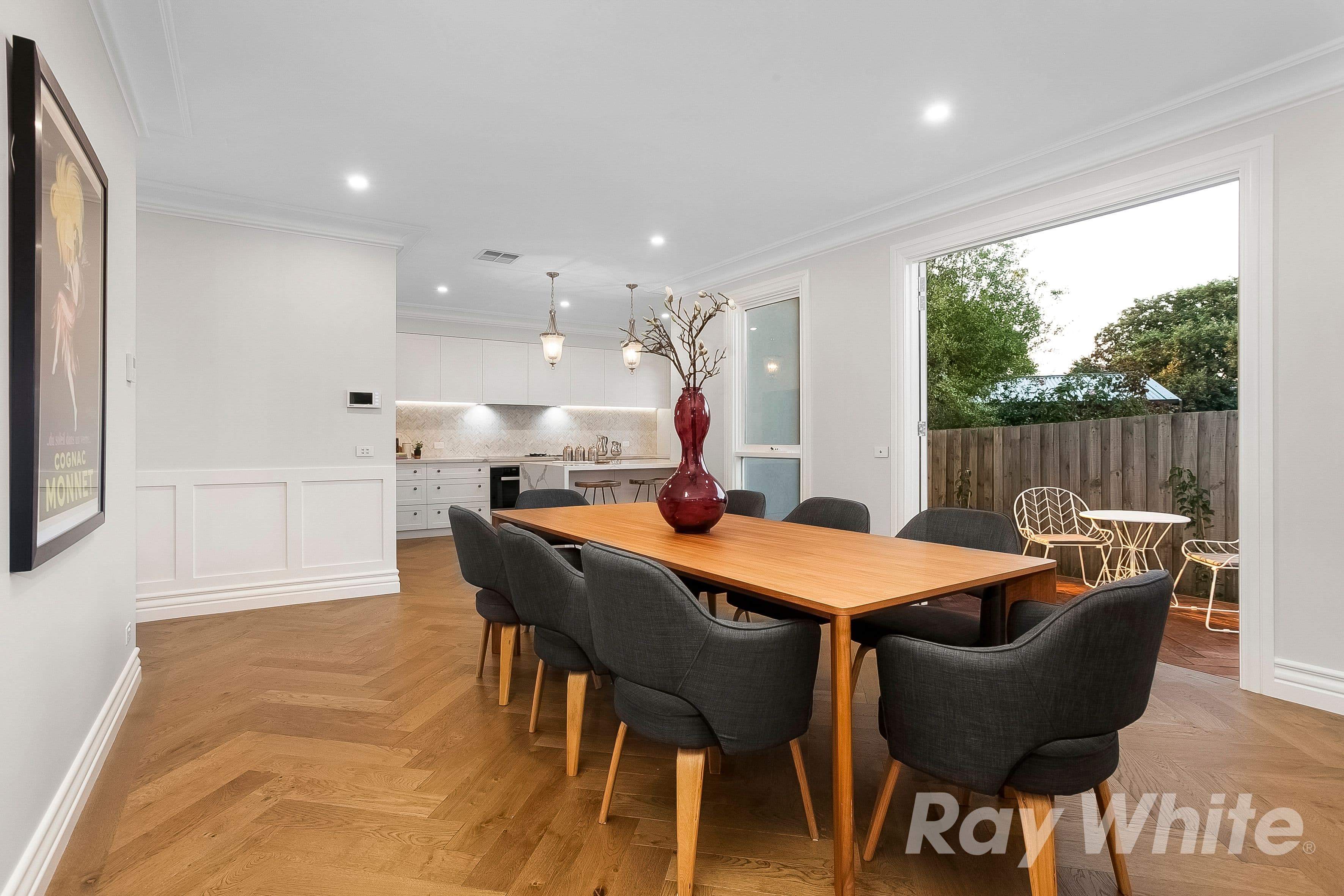 4 Ralton Avenue, Glen Waverley VIC 3150, Glen Waverley - Thumbnail 4