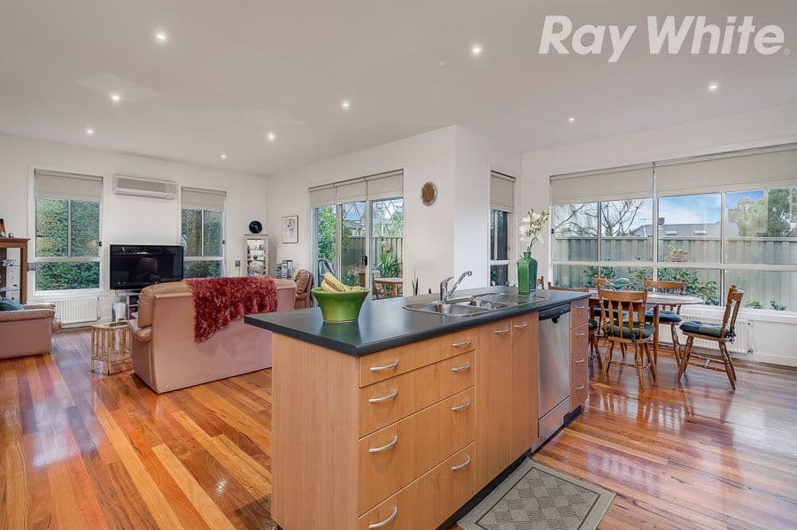 5 Redgum Place, BUNDOORA VIC 3083, Bundoora - Thumbnail 3
