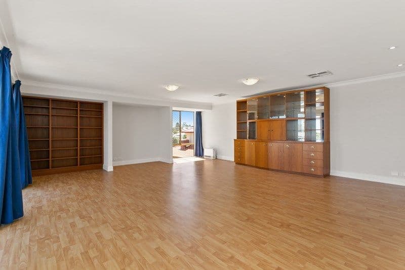 126B Ryrie Avenue, Como WA 6152, Como - Thumbnail 8