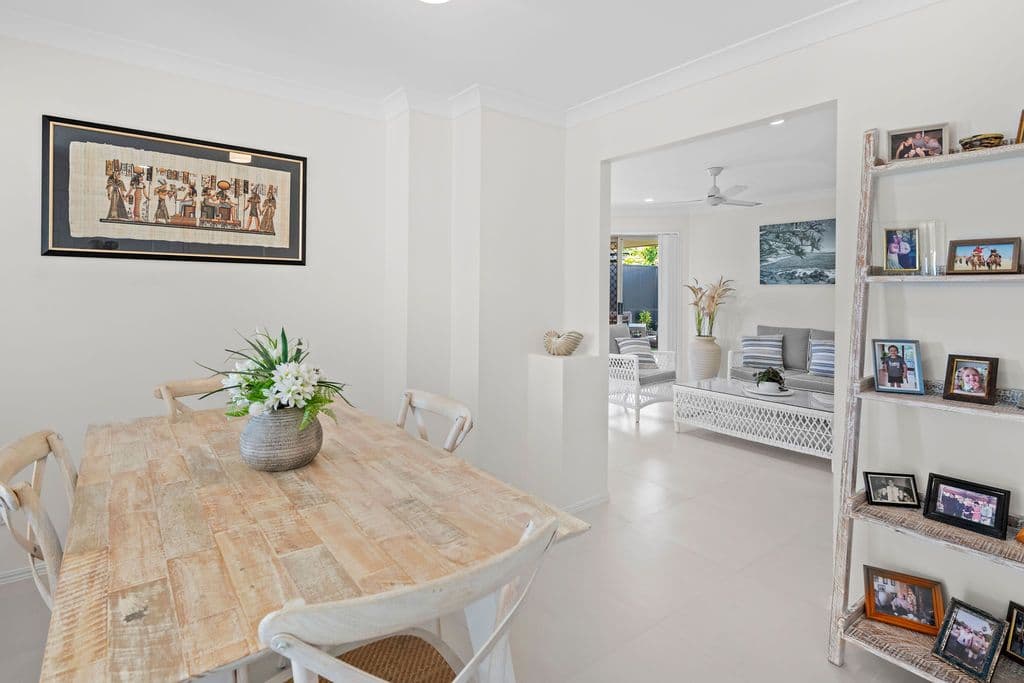 10 Dartmouth Court, Varsity Lakes QLD 4227, Varsity Lakes - Thumbnail 5
