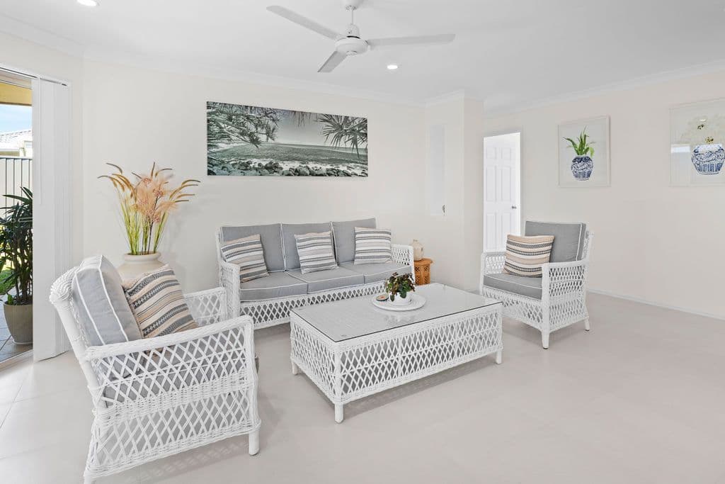10 Dartmouth Court, Varsity Lakes QLD 4227, Varsity Lakes - Thumbnail 6