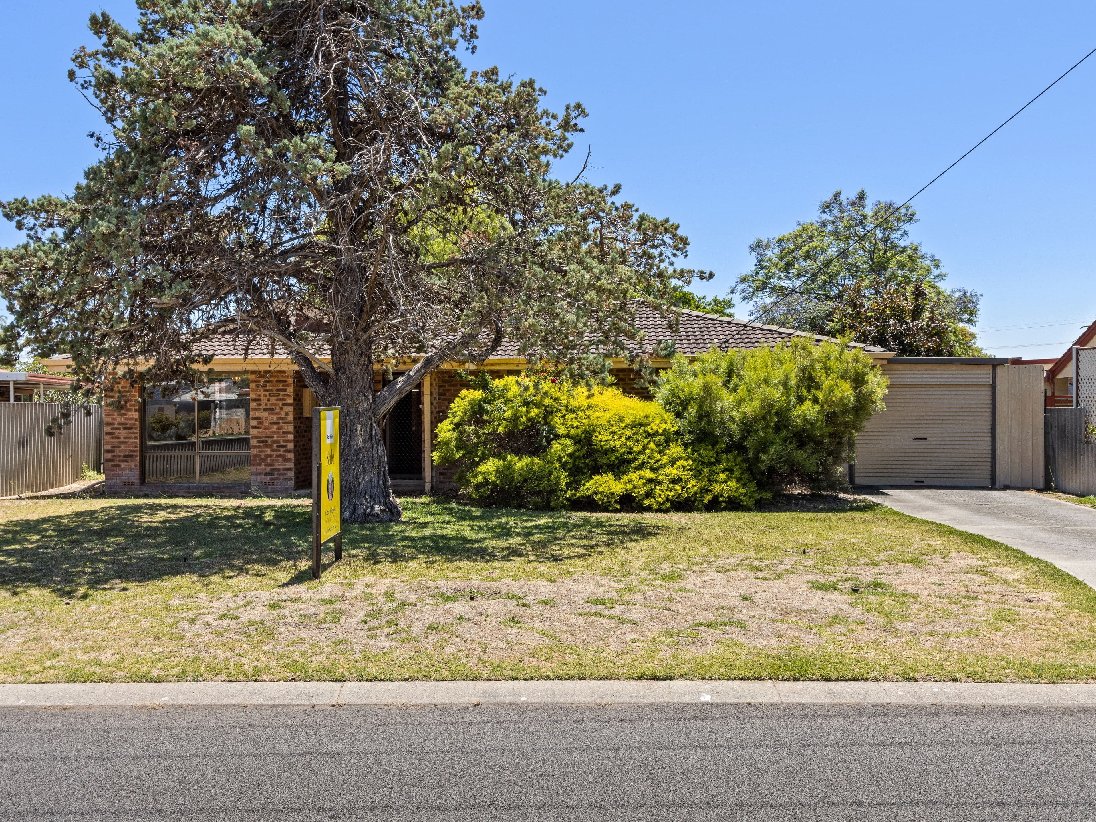 35 Haselmere Circus, Rockingham WA 6168, Rockingham - Thumbnail 2