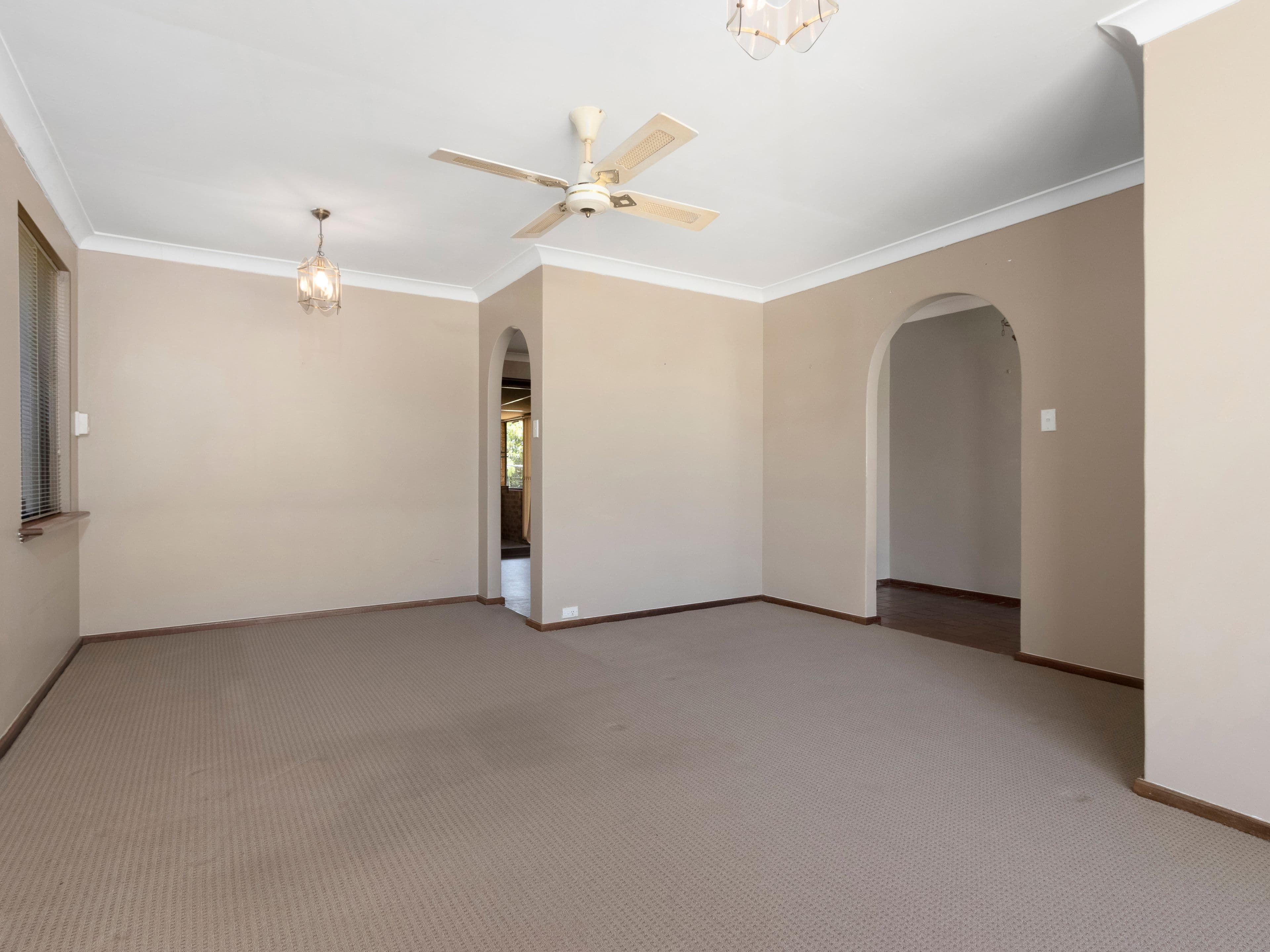35 Haselmere Circus, Rockingham WA 6168, Rockingham - Thumbnail 5