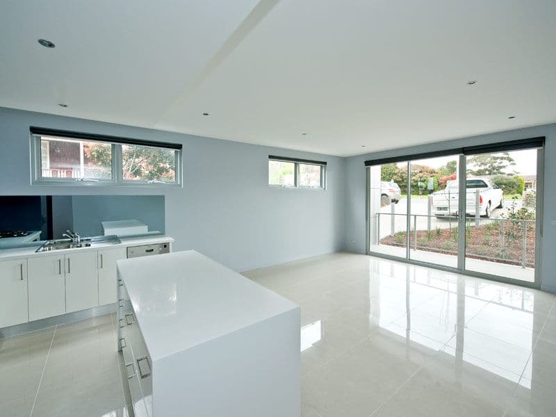 355 Burwood Highway, BURWOOD VIC 3125, Burwood - Thumbnail 3