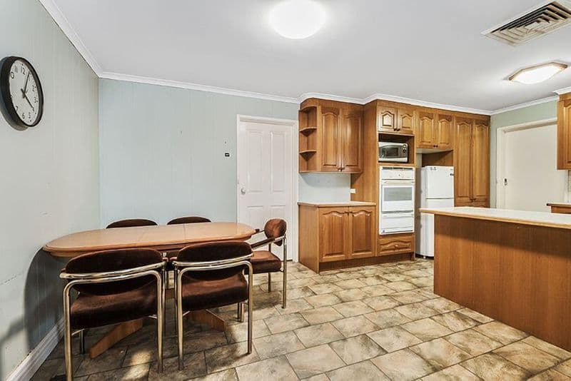 30 Medora Avenue, Bundoora VIC 3083, Bundoora - Thumbnail 4