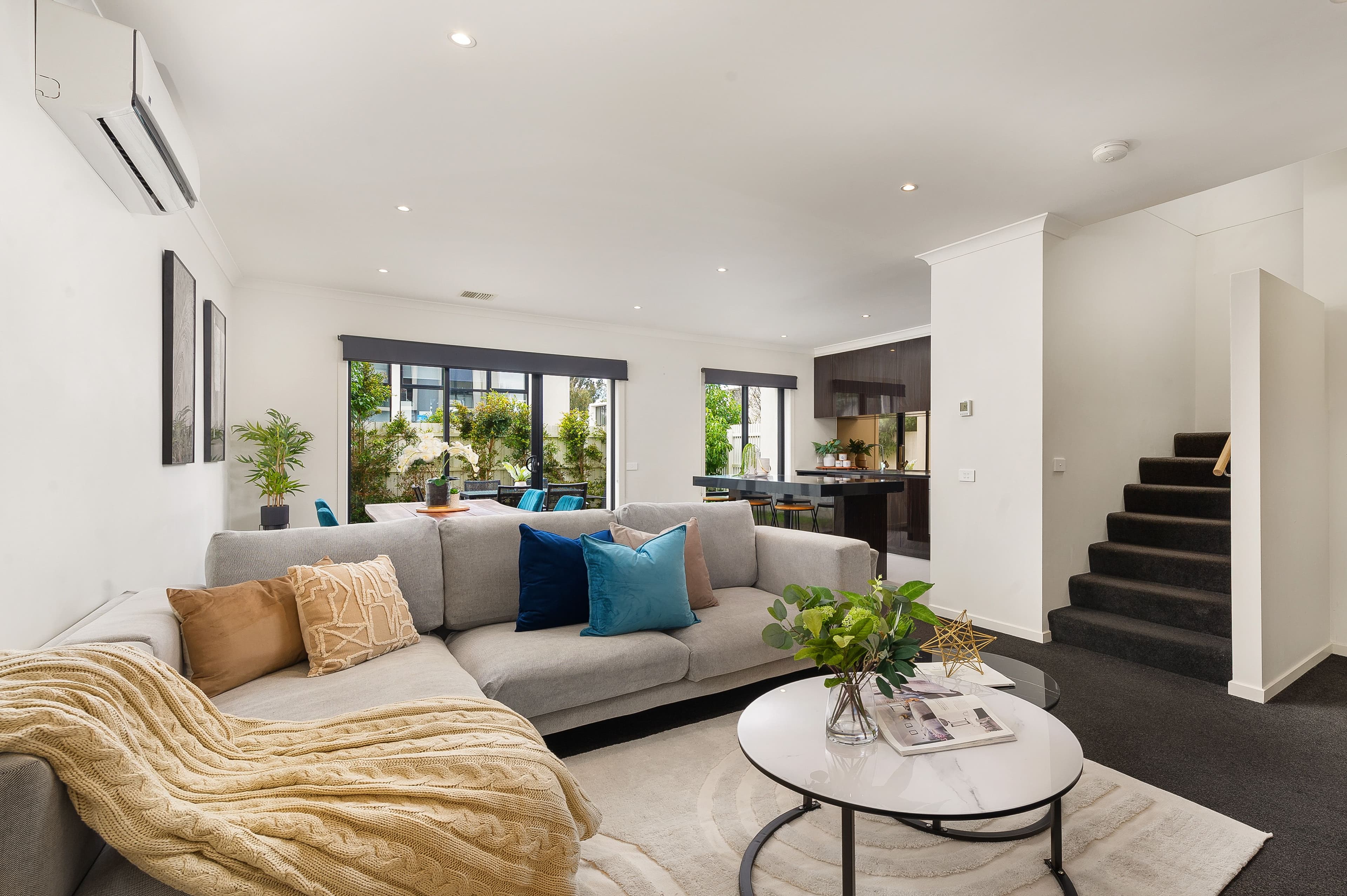 14 Surrey Court, Bundoora VIC 3083, Bundoora - Thumbnail 4