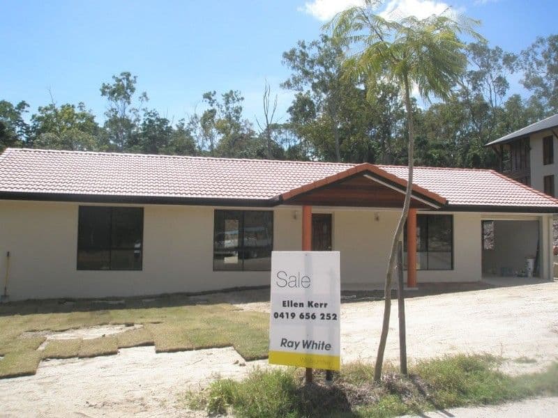 35 Ridgeview Road, CANNONVALE QLD 4802, Cannonvale - Image 1