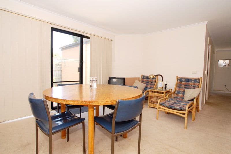 35 Fortescue Avenue, SEAFORD VIC 3198, Seaford - Thumbnail 3