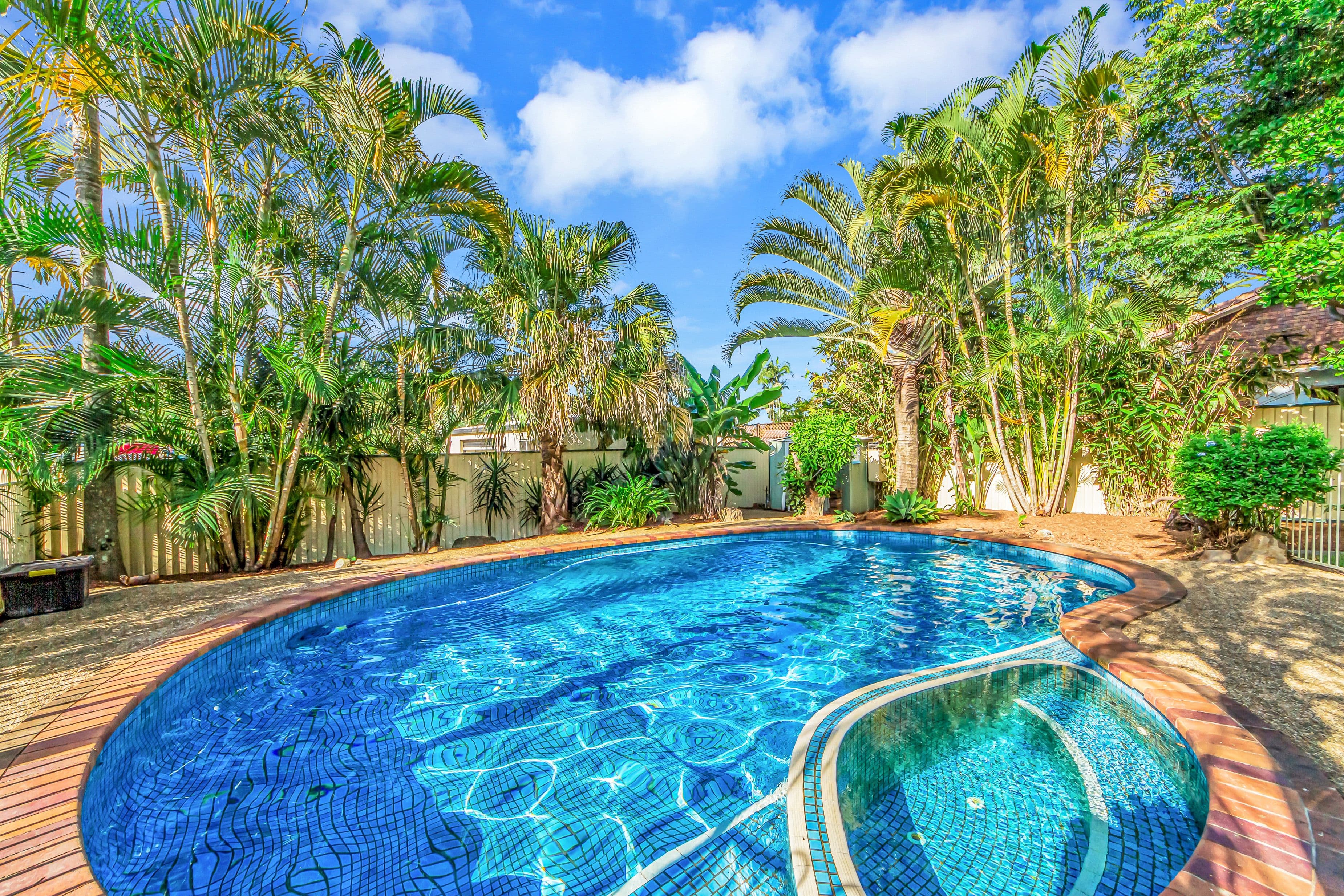 6 Bartlett Avenue, Nerang QLD 4211, Nerang - Image 1